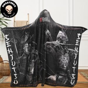 Iron Maiden Senjutsu Samurai Eddie Hooded Blanket