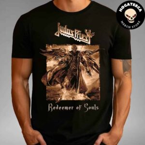 Judas Priest Invincible Shield Redeemer Of Souls Album Square T-Shirt